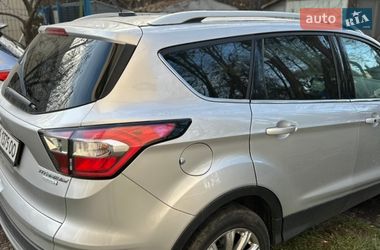 Ford Escape  2017