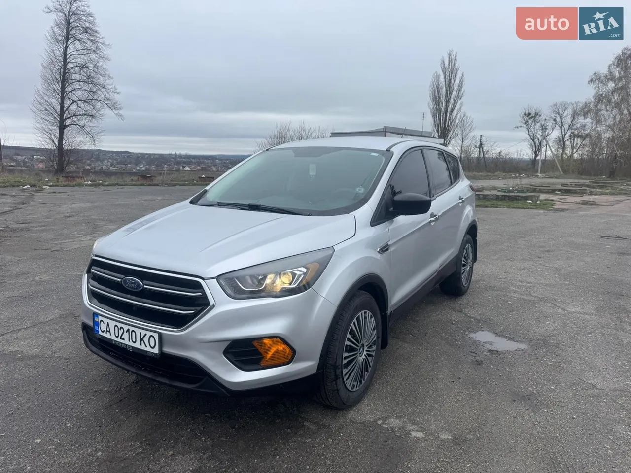 2019 Ford Escape - фото 1