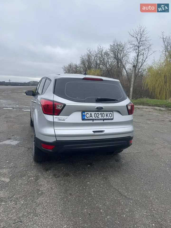 2019 Ford Escape - мініатюра 2