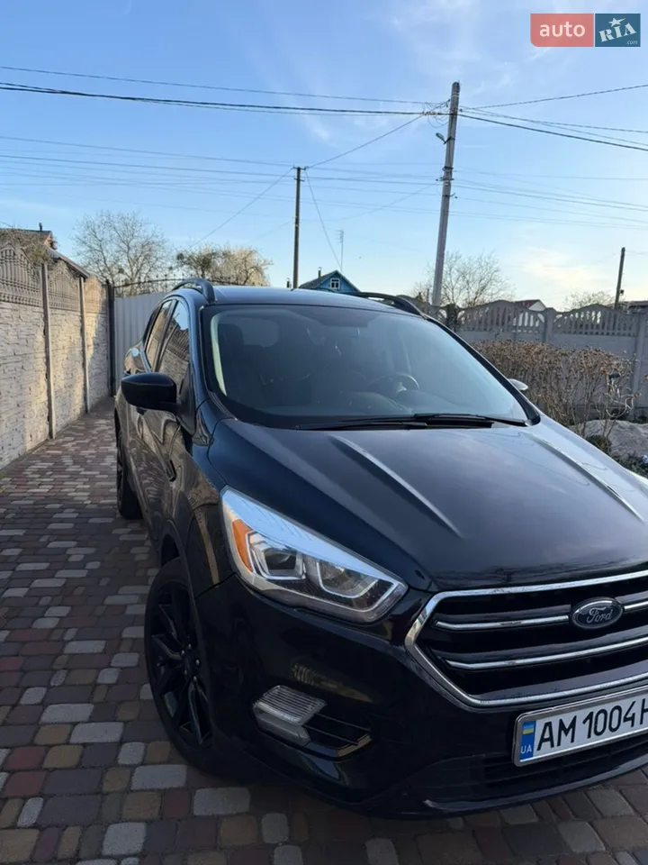 2019 Ford Escape - мініатюра 2