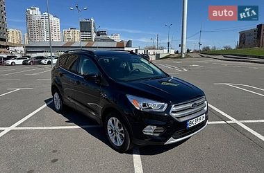 Ford Escape  2017