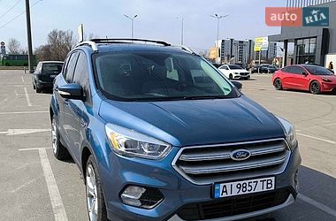 Ford Escape  2017