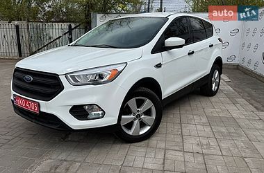 Ford Escape  2019