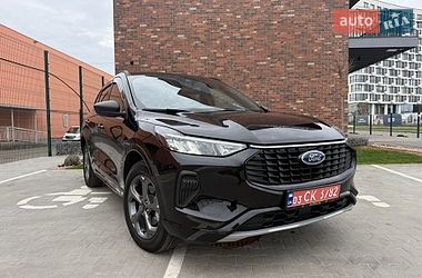 Ford Escape  2023