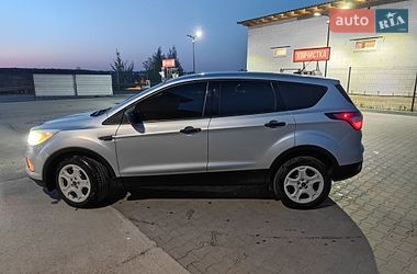 Ford Escape  2017