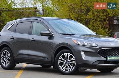 Ford Escape  2020