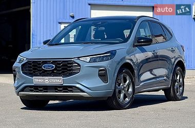 Ford Escape  2023