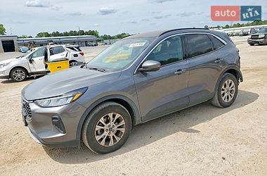 Ford Escape  2023