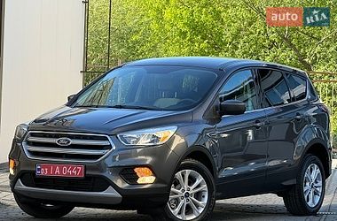 Ford Escape  2017