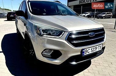 Ford Escape  2017