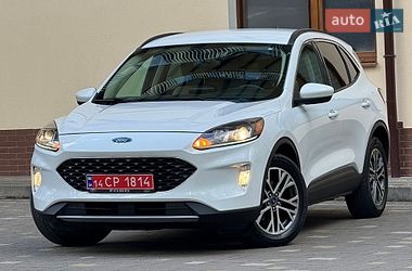 Ford Escape  2020