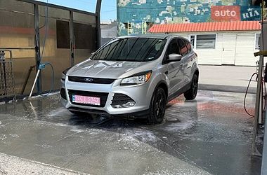 Ford Escape  2013
