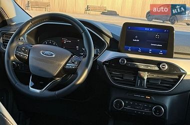 Ford Escape  2022