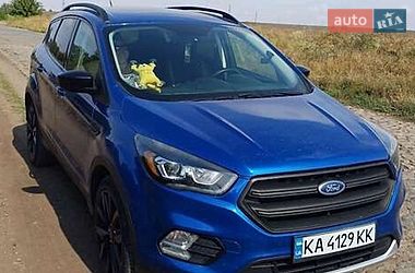 Ford Escape  2017