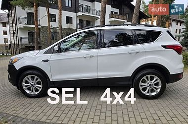 Ford Escape  2019