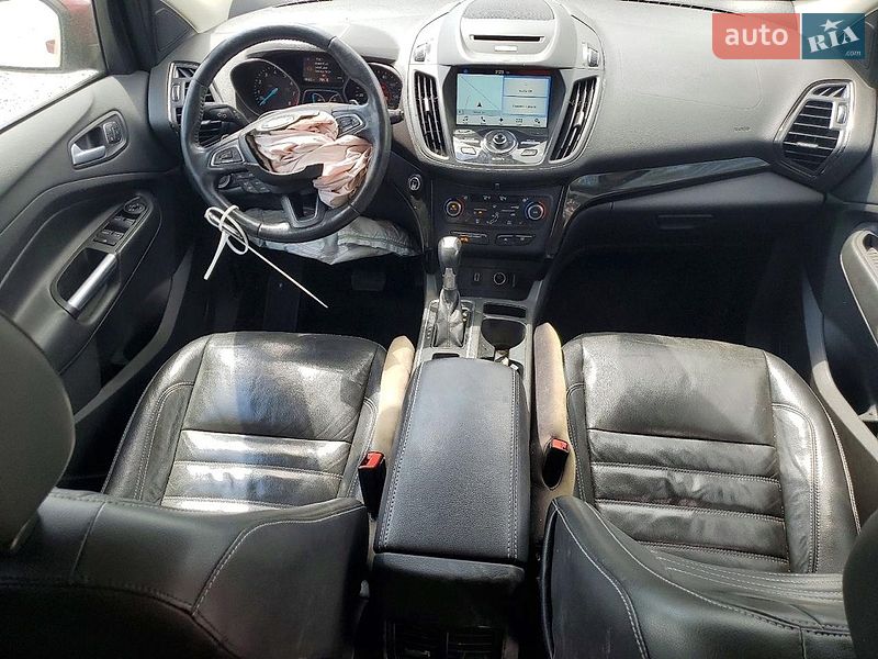 Внедорожник / Кроссовер Ford Escape 2017 в Львове
