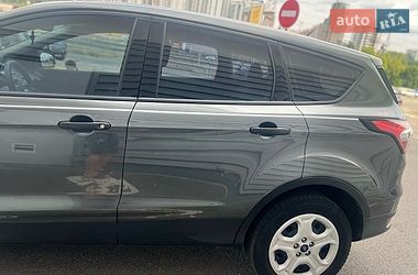 Внедорожник / Кроссовер Ford Escape 2018 в Киеве