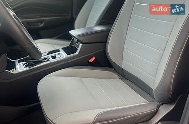 Внедорожник / Кроссовер Ford Escape 2018 в Киеве