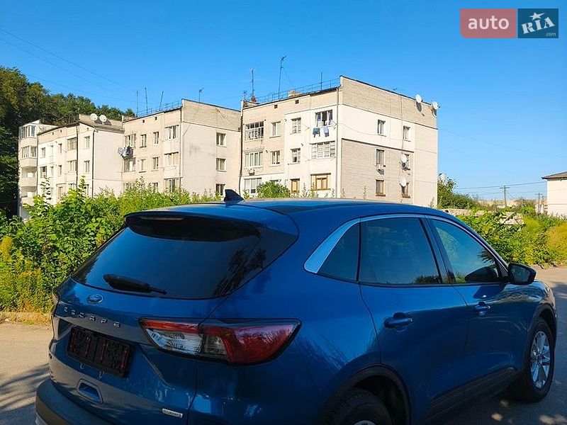 Позашляховик / Кросовер Ford Escape 2019 в Львові