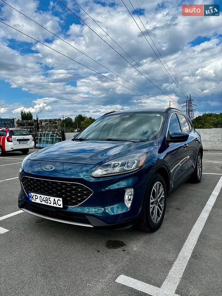 2019 Ford Escape - фото 1