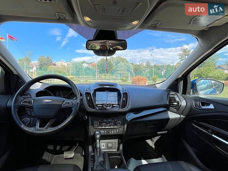 Внедорожник / Кроссовер Ford Escape 2017 в Львове