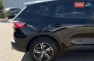 Внедорожник / Кроссовер Ford Escape 2021 в Львове
