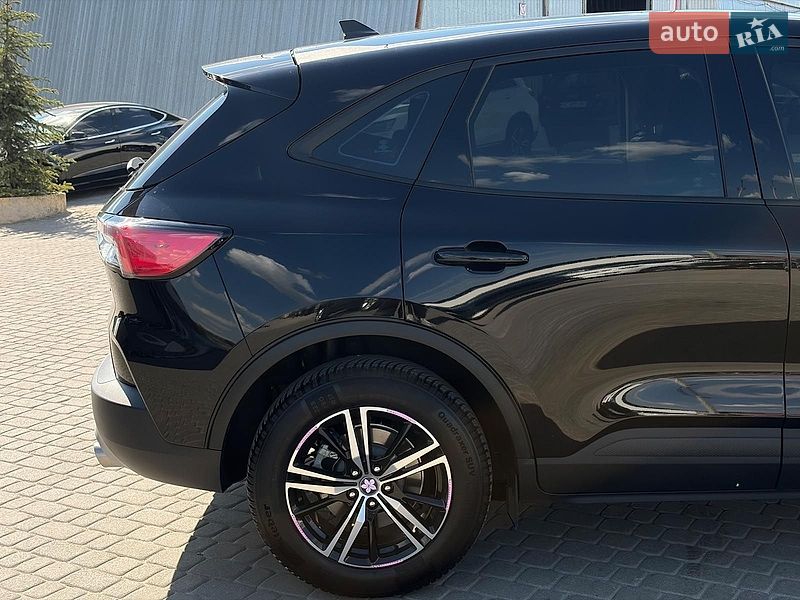 Внедорожник / Кроссовер Ford Escape 2021 в Львове