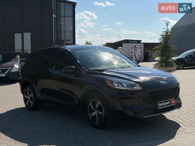 Внедорожник / Кроссовер Ford Escape 2021 в Львове