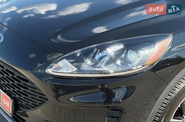 Внедорожник / Кроссовер Ford Escape 2021 в Львове