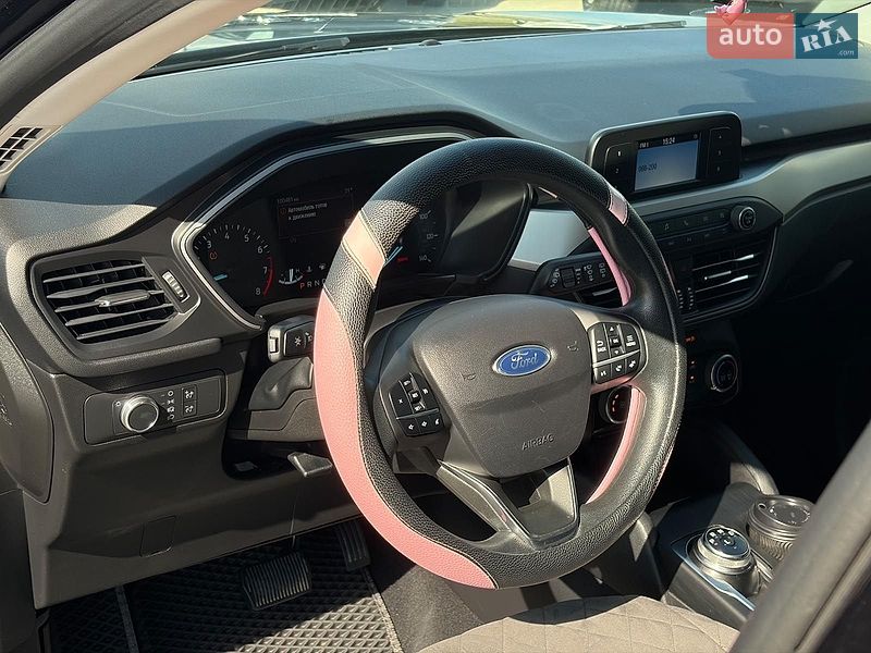 Внедорожник / Кроссовер Ford Escape 2021 в Львове