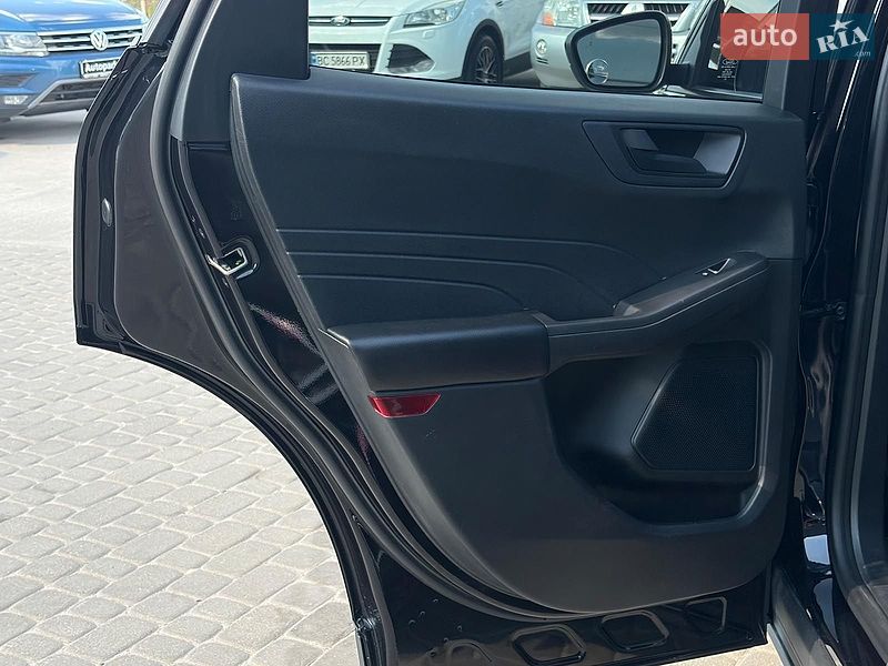Внедорожник / Кроссовер Ford Escape 2021 в Львове