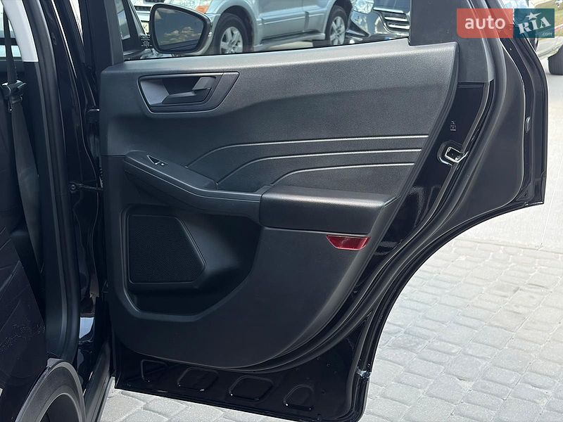 Внедорожник / Кроссовер Ford Escape 2021 в Львове