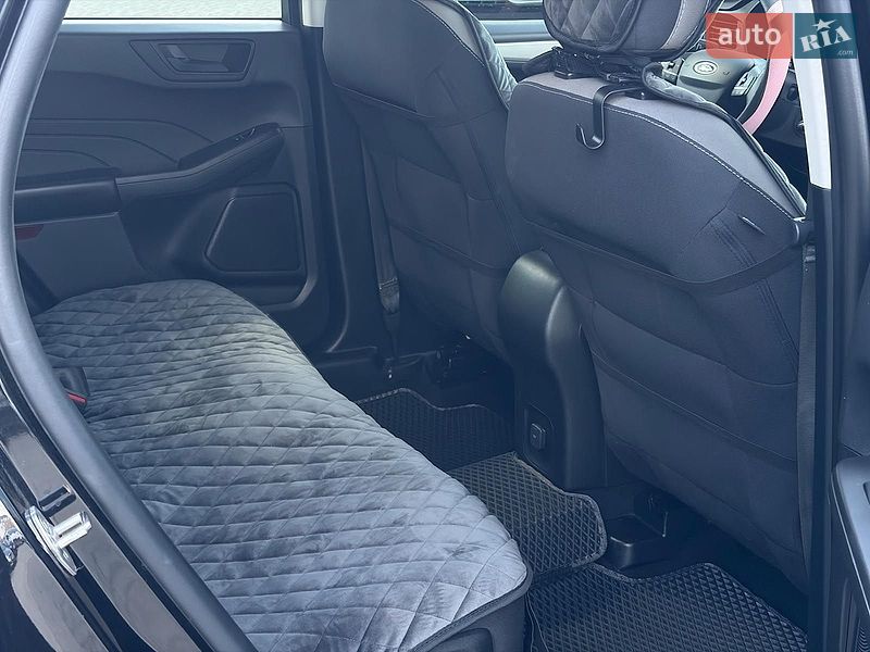 Внедорожник / Кроссовер Ford Escape 2021 в Львове