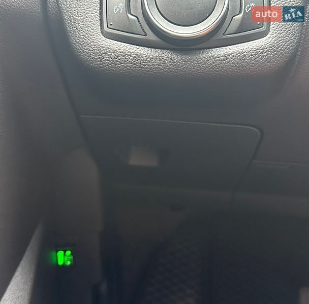 Внедорожник / Кроссовер Ford Escape 2015 в Черкассах