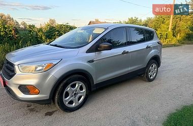 Ford Escape  2017