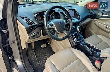 Позашляховик / Кросовер Ford Escape 2013 в Києві