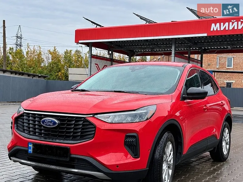 Ford Escape 2024