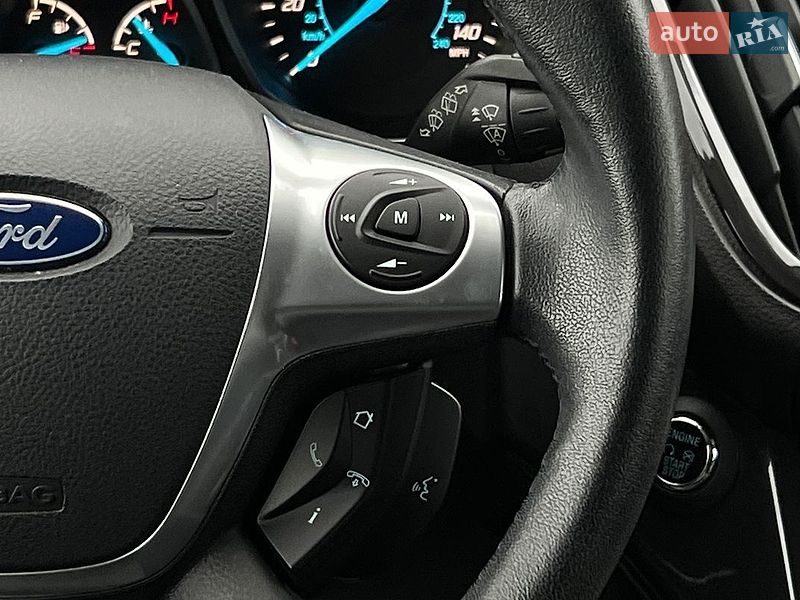 Позашляховик / Кросовер Ford Escape 2014 в Львові