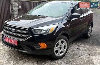 ford escape 2017 в Ровно от профессионального продавца Дмитро