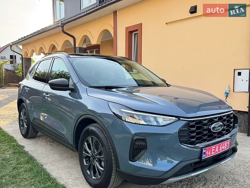 Ford Escape 2024