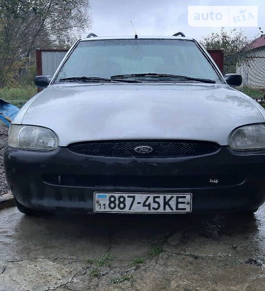 Универсал Ford Escort