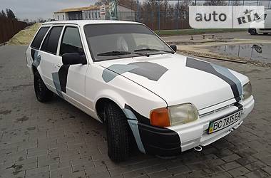 Ford Escort  1988