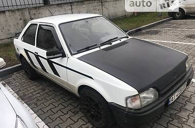 Ford Escort  1988