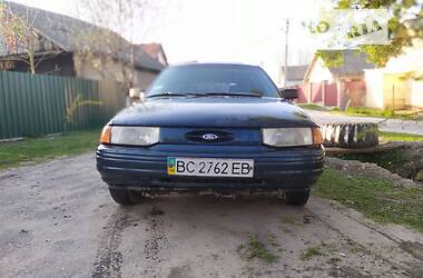 Ford Escort LX 1995