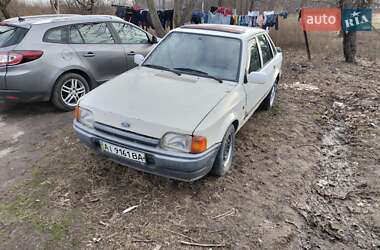 Ford Escort  1989
