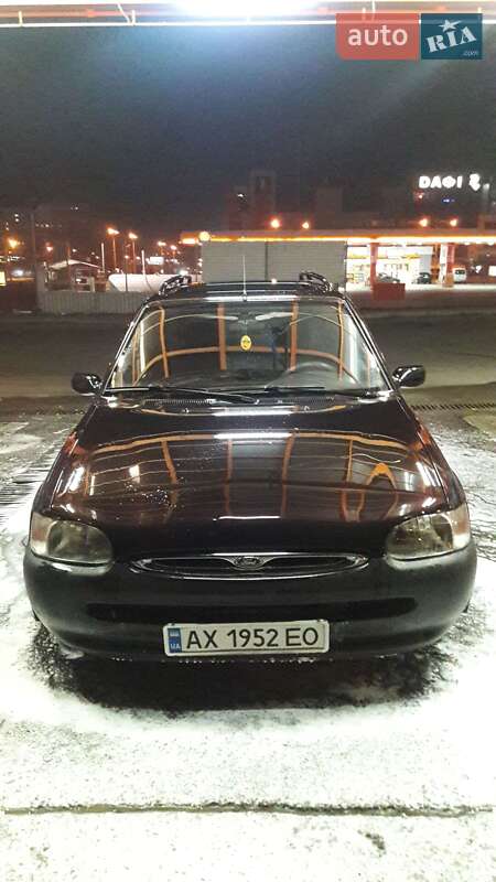 Универсал Ford Escort
