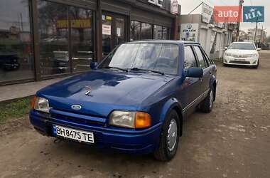 Ford Escort  1986