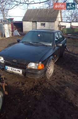 Ford Escort  1988