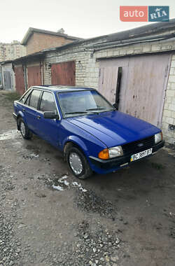 Ford Escort  1985