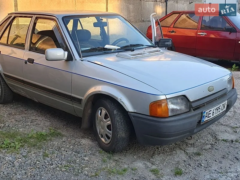 Ford Escort 1988